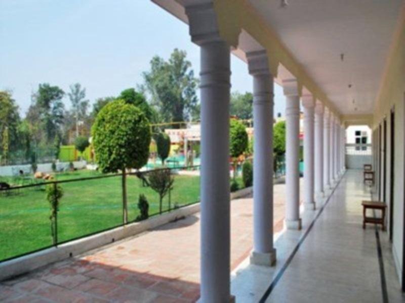 Regenta Resort Shyam Bharatpur Esterno foto