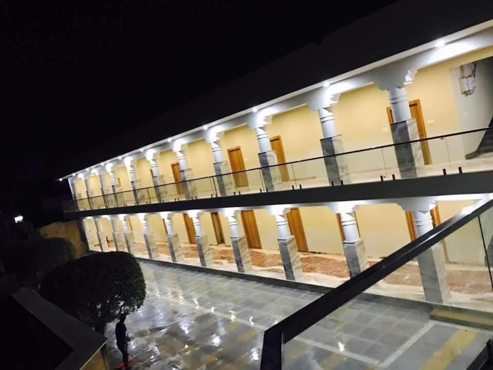 Regenta Resort Shyam Bharatpur Esterno foto